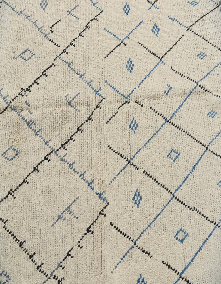 Detail image of  8' 1 x 10' 1  Hand Knotted Moroccan Wool Rug