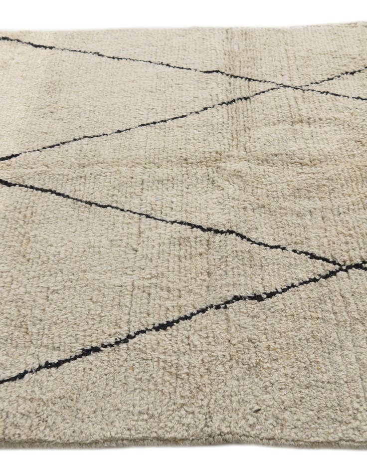 Detail image of  5' 2 x 6' 10  Hand Knotted Moroccan Wool Rug