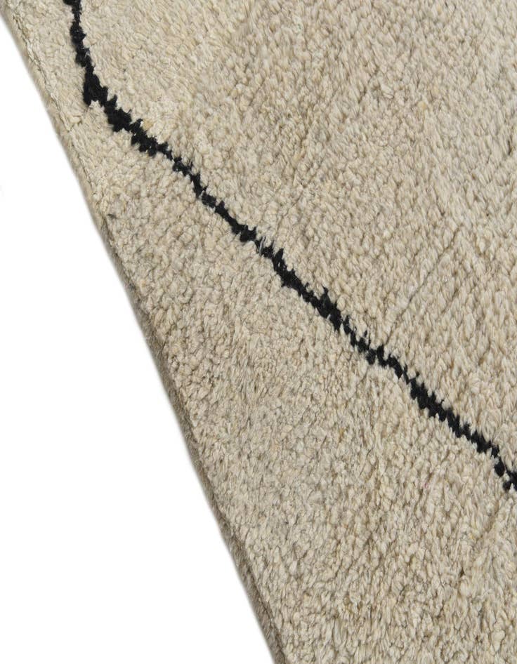 Detail image of  5' 2 x 6' 10  Hand Knotted Moroccan Wool Rug