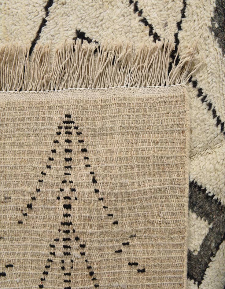 Detail image of  8' 1 x 9' 11  Hand Knotted Moroccan Wool Rug