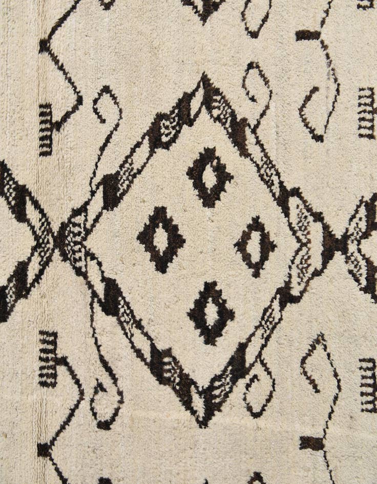 Detail image of  9' 3 x 11' 4  Hand Knotted Moroccan Wool Rug