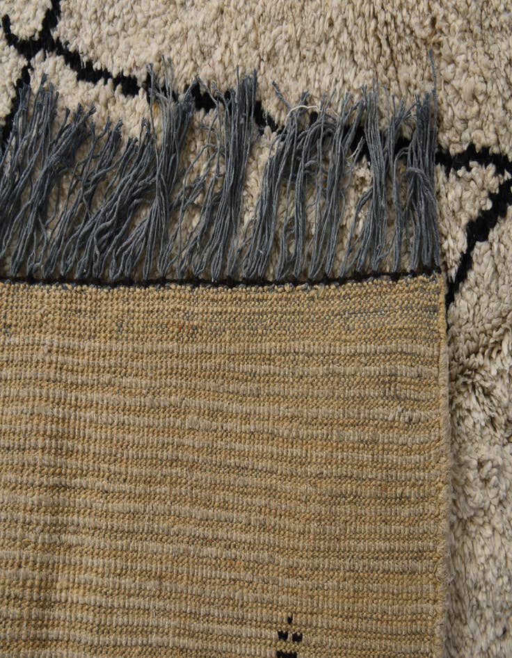 Detail image of  8' x 10' 5  Hand Knotted Moroccan Wool Rug