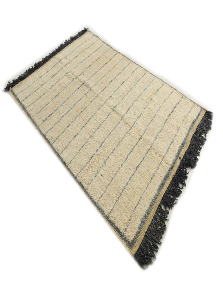 Detail image of  5' 1 x 7' 5  Hand Knotted Moroccan Wool Rug