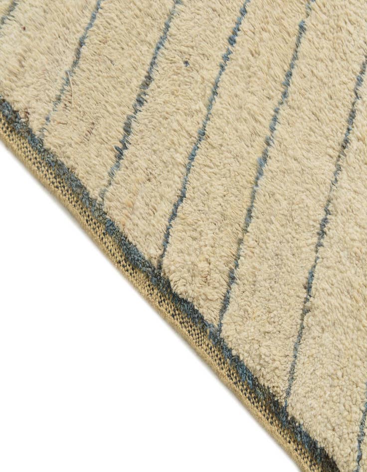 Detail image of  5' 1 x 7' 5  Hand Knotted Moroccan Wool Rug