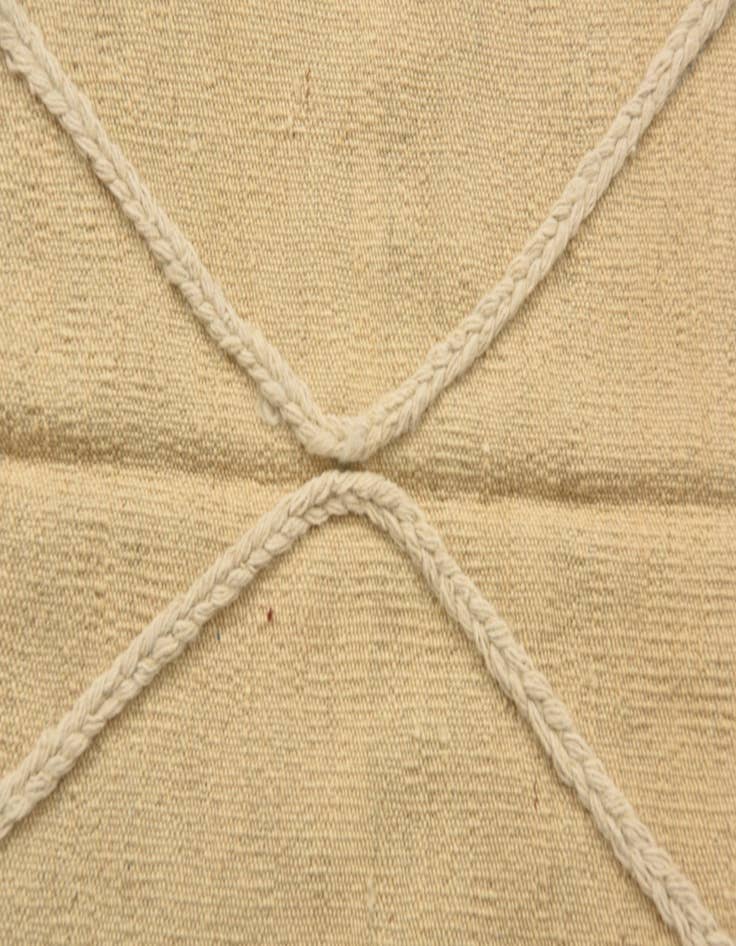 Detail image of  4' 1 x 6' 1  Hand Knotted Moroccan Wool Rug