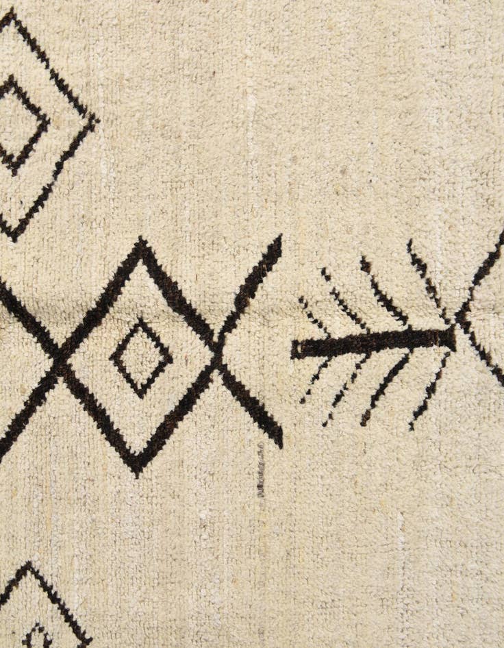 Detail image of  9' 3 x 11' 10  Hand Knotted Moroccan Wool Rug