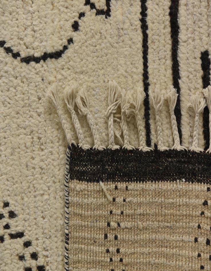 Detail image of  8' 2 x 11' 5  Hand Knotted Moroccan Wool Rug