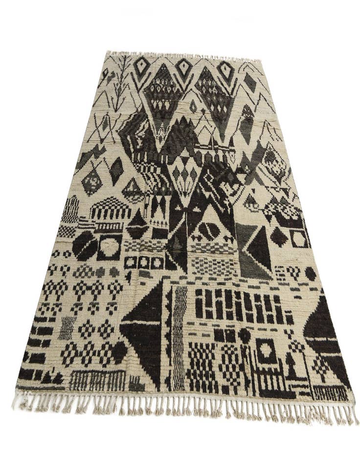 Detail image of 8' x 10' 2 Hand Knotted Moroccan Wool Rug