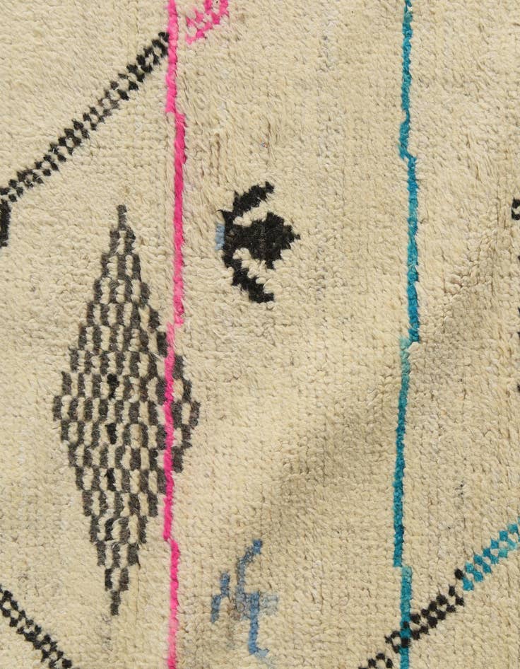 Detail image of  9' 1 x 12' 10  Hand Knotted Moroccan Wool Rug