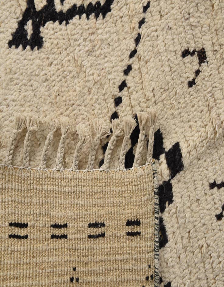 Detail image of  8' 2 x 10' 2  Hand Knotted Moroccan Wool Rug