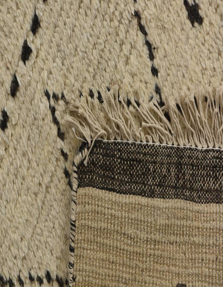 Detail image of  9' 10 x 15'  Hand Knotted Moroccan Wool Rug