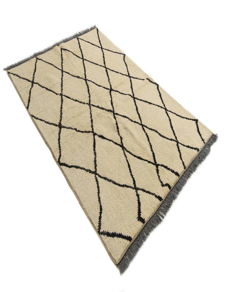 Detail image of  5' 2 x 7' 6  Hand Knotted Moroccan Wool Rug