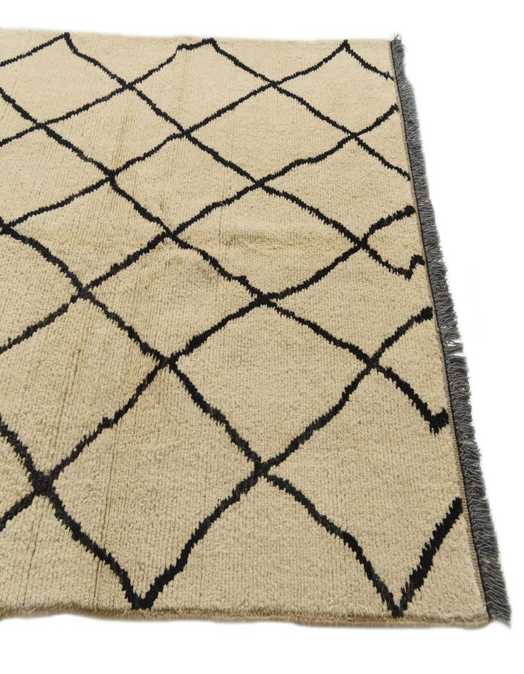 Detail image of  5' 2 x 7' 6  Hand Knotted Moroccan Wool Rug