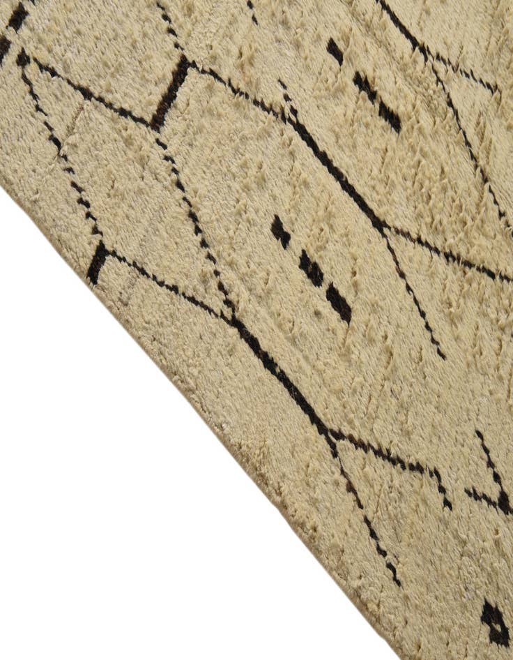 Detail image of  8' x 10' 10  Hand Knotted Moroccan Wool Rug