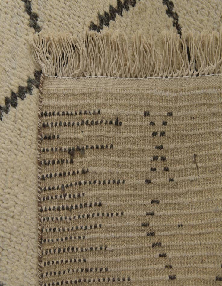 Detail image of  10' x 14' 9  Hand Knotted Moroccan Wool Rug