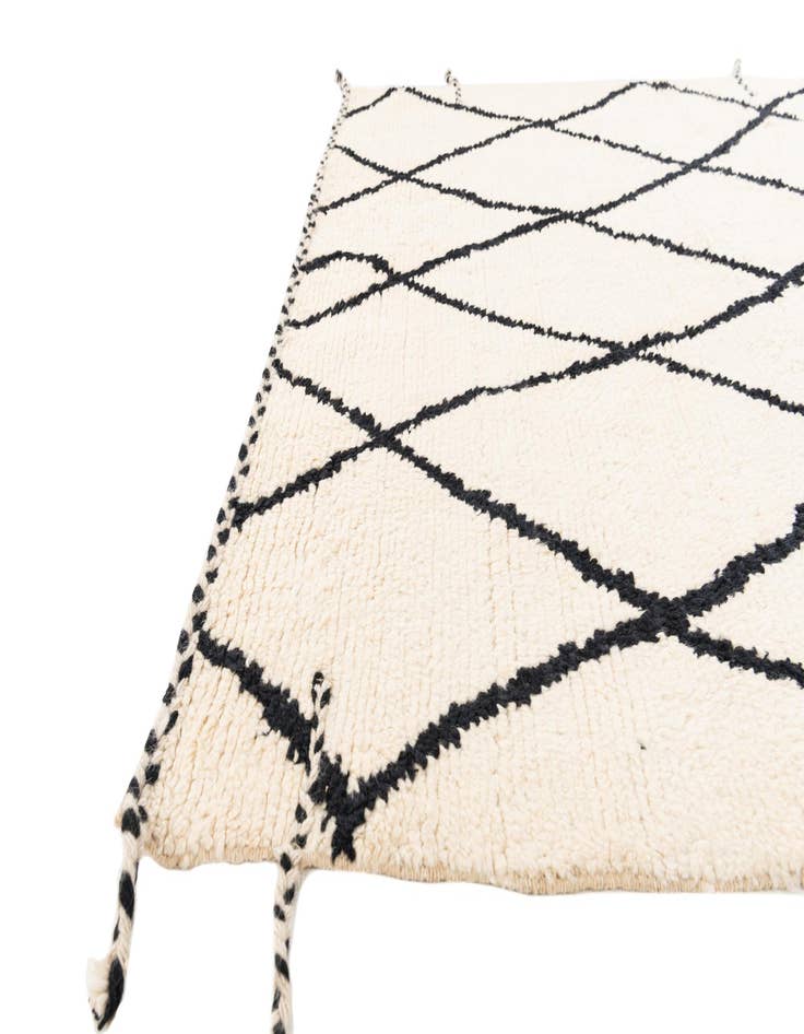 Detail image of  5' 3 x 7' 3  Hand Knotted Moroccan Wool Rug