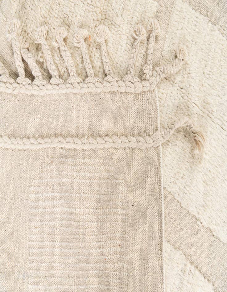 Detail image of  8' 1 x 11' 6  Hand Knotted Moroccan Wool Rug