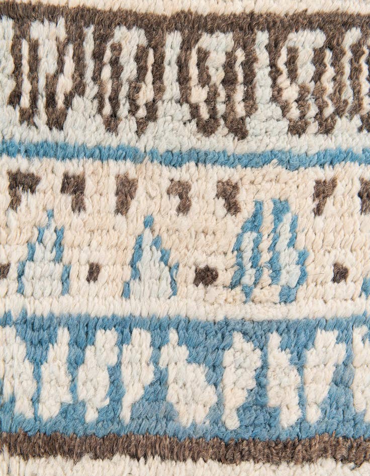 Detail image of  5' x 7' 2  Hand Knotted Moroccan Wool Rug
