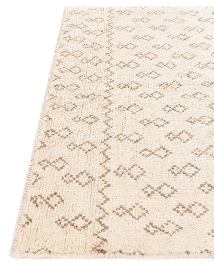 Detail image of  5' x 7' 8  Hand Knotted Moroccan Wool Rug