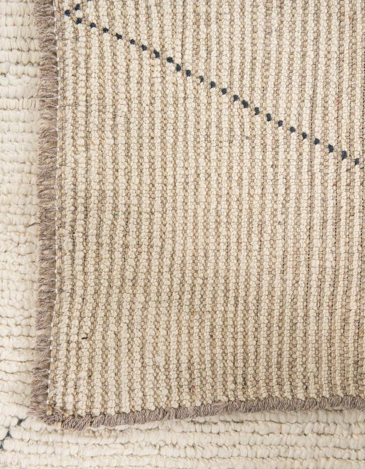 Detail image of  6' 10 x 8' 8  Hand Knotted Moroccan Wool Rug