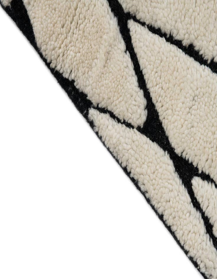 Detail image of 5' x 8' Hand Knotted Moroccan Wool Rug