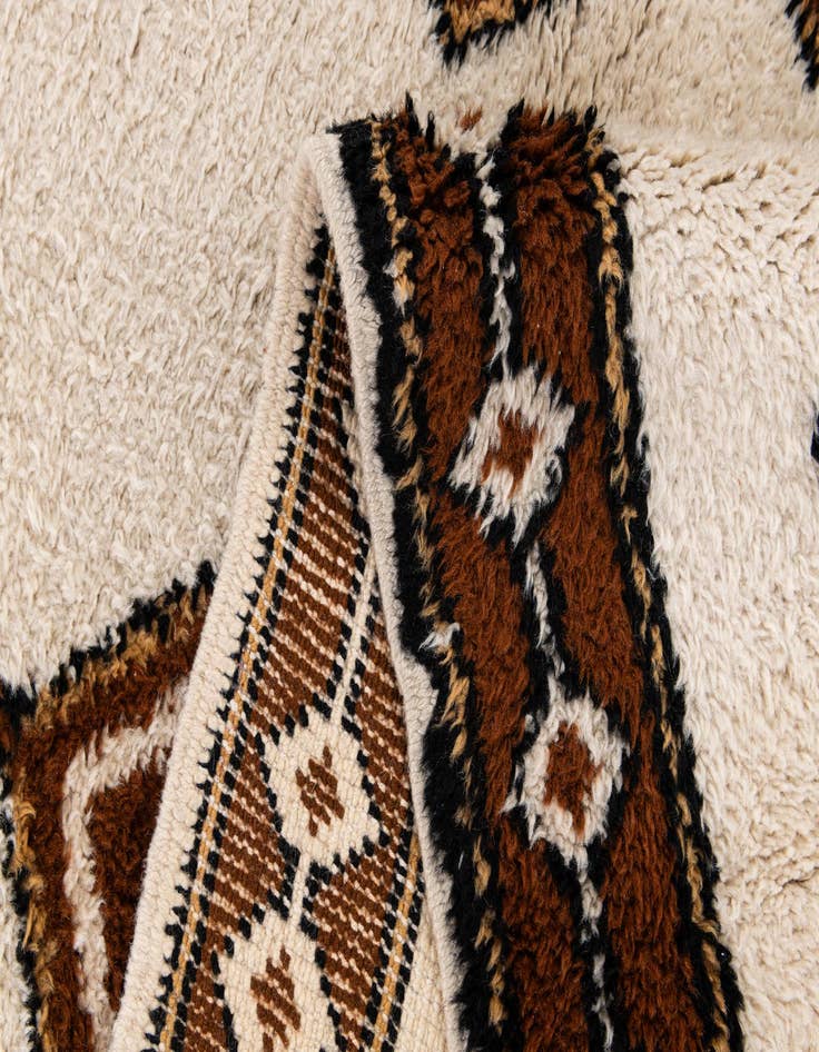 Detail image of  4' x 6'  Hand Knotted Moroccan Wool Rug