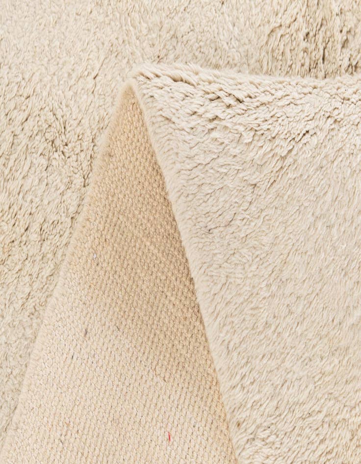 Detail image of  6' 6 x 9' 6  Hand Knotted Moroccan Wool Rug