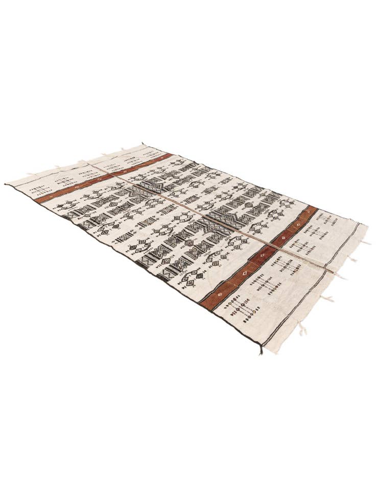 Detail image of  4' 4 x 7' 9  Hand Knotted Moroccan Wool Rug