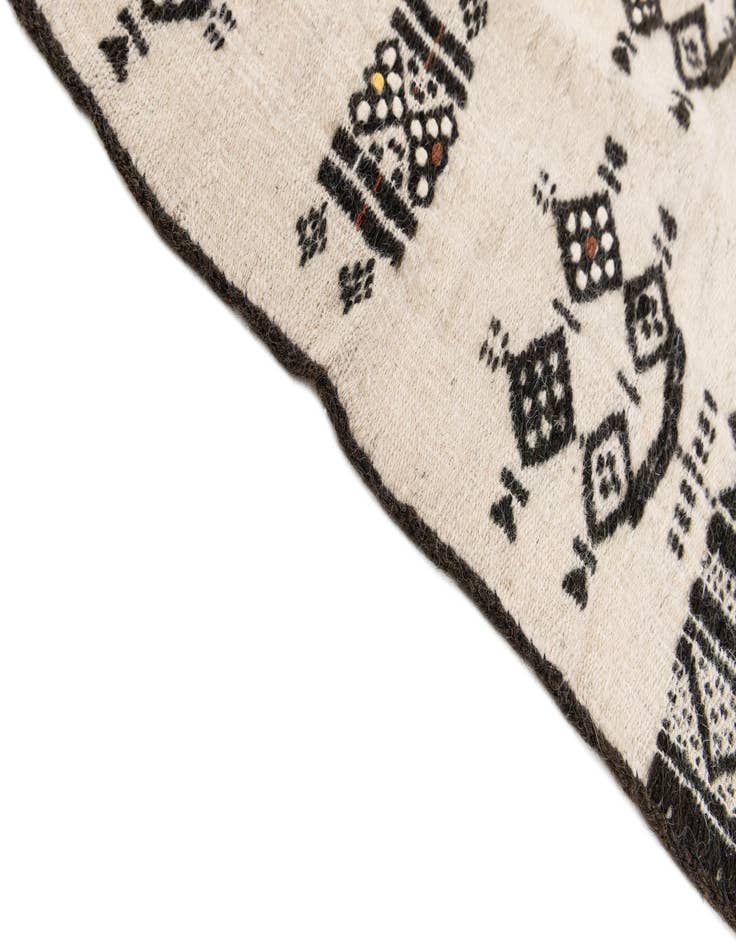 Detail image of  4' 4 x 7' 9  Hand Knotted Moroccan Wool Rug