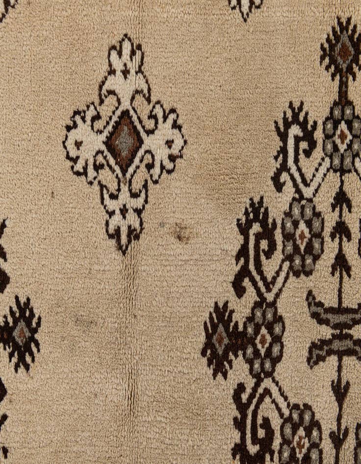 Detail image of  6' 6 x 9' 6  Hand Knotted Moroccan Wool Rug