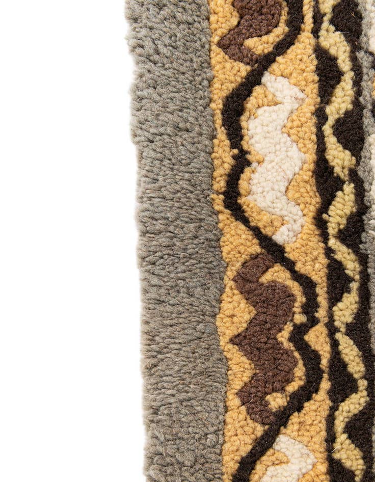 Detail image of  5' x 8' 9  Hand Knotted Moroccan Wool Rug