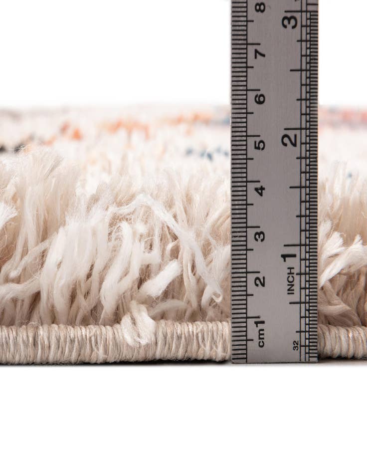 Detail image of  5' x 7' Morocco Rug