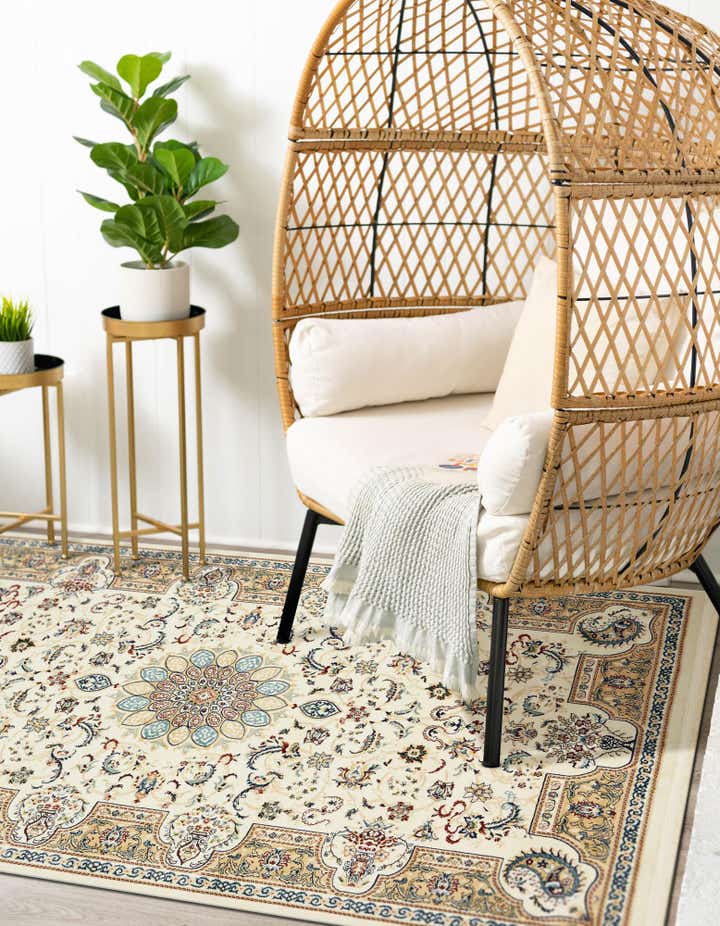 Ivory 3' x 5' Nain Design Rug | Rugs.com