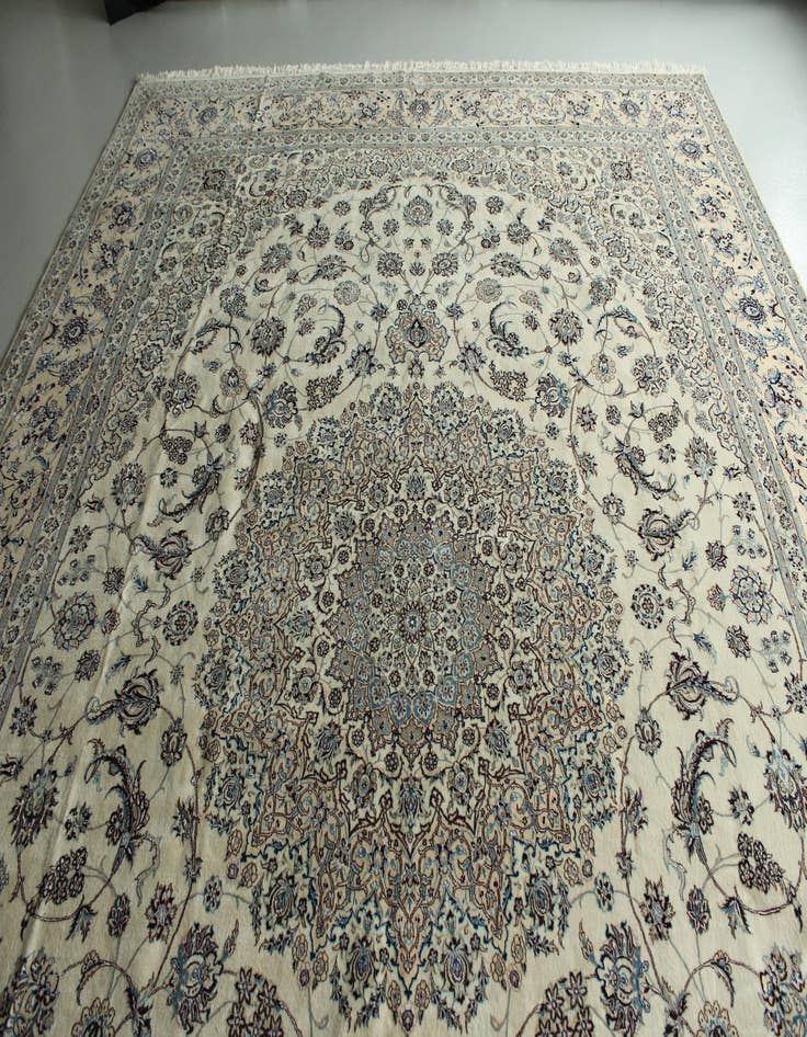 Detail image of  12' 9 x 15' 11  Hand Knotted Nain Persian Rug