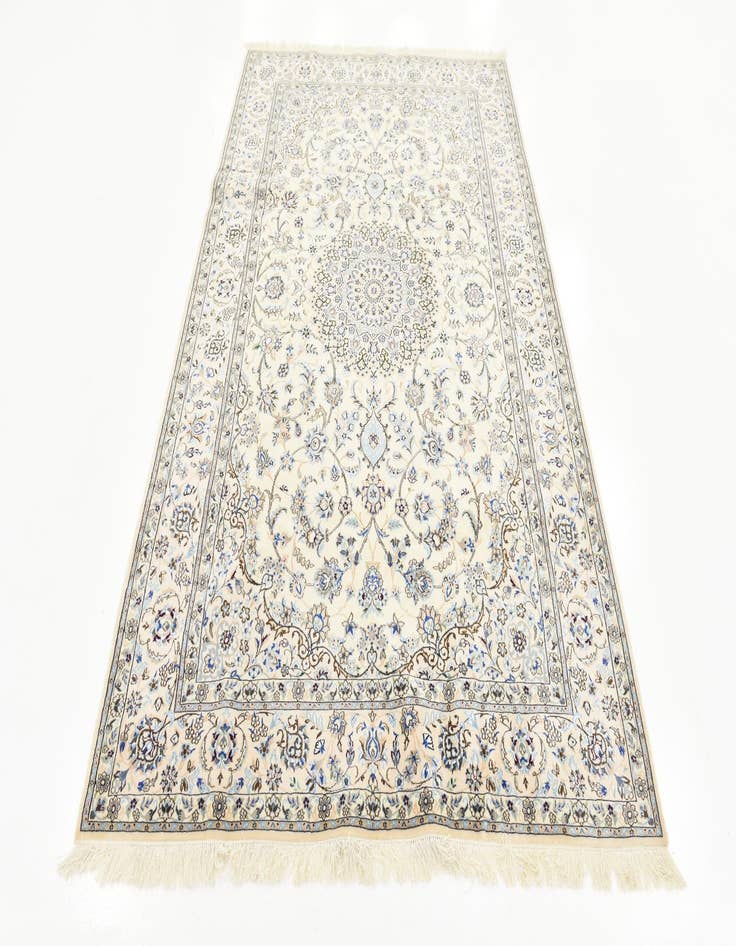 Detail image of  5' 1 x 8'  Hand Knotted Nain Persian Rug