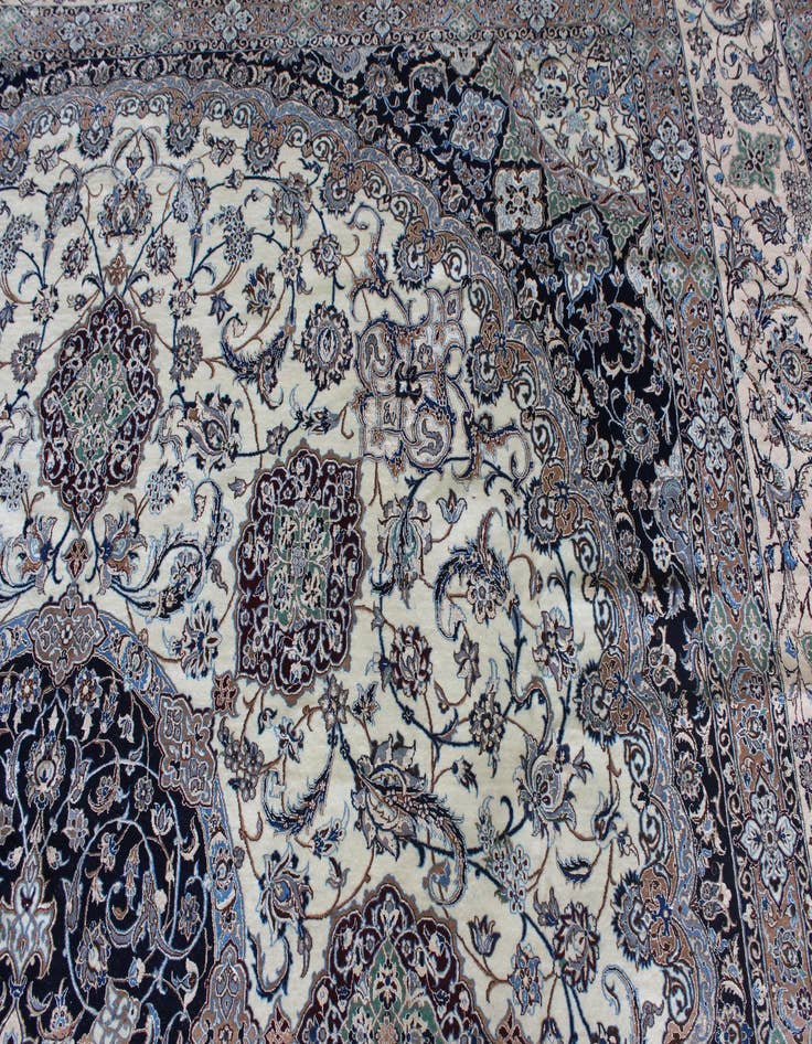 Detail image of  11' 6 x 16' 2  Hand Knotted Nain Persian Rug