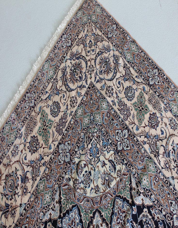 Detail image of  11' 6 x 16' 2  Hand Knotted Nain Persian Rug