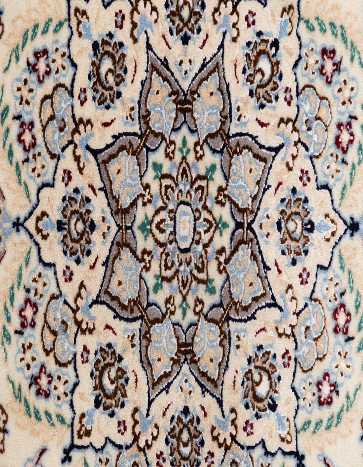 Detail image of  3' 3 x 5' 1  Hand Knotted Nain Persian Rug