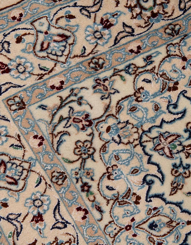 Detail image of  3' 4 x 5' 3  Hand Knotted Nain Persian Rug