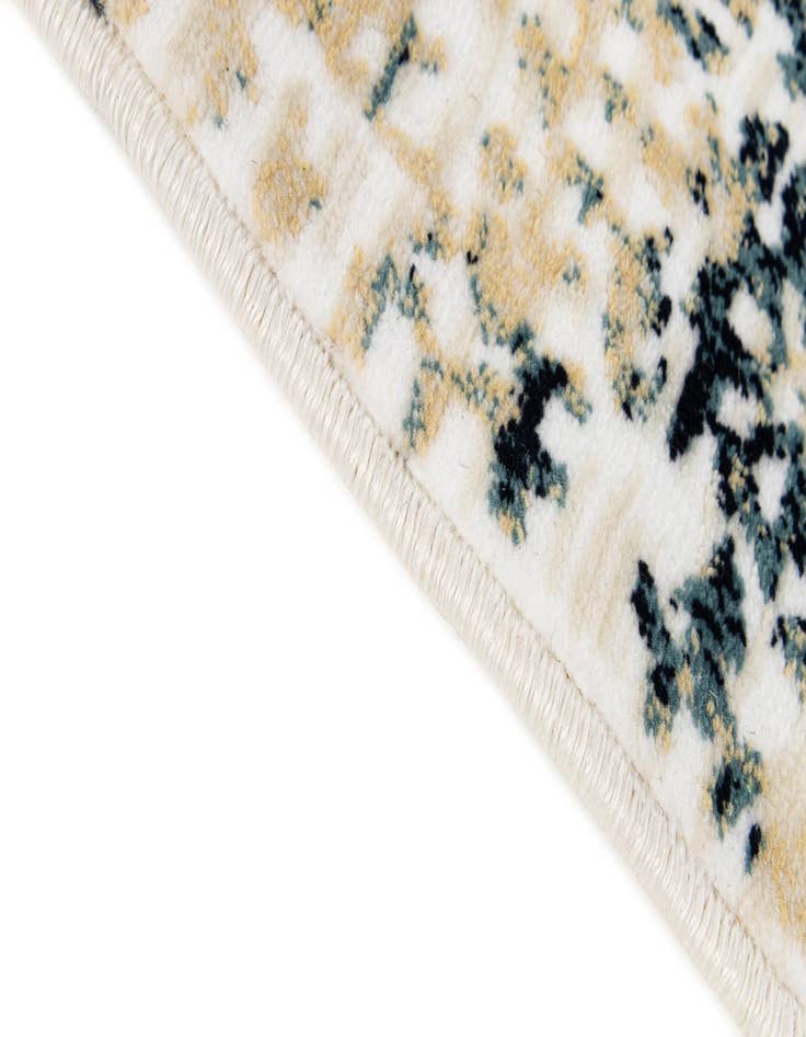 Detail image of  2' 2 x 2' 7 Nain Rug