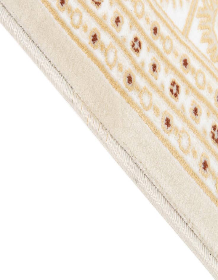 Detail image of  5' 2 x 7' 8 Nain Rug