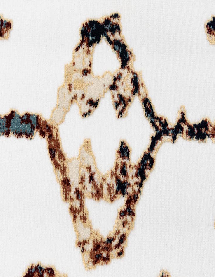 Detail image of  5' 2 x 7' 8 Nain Rug