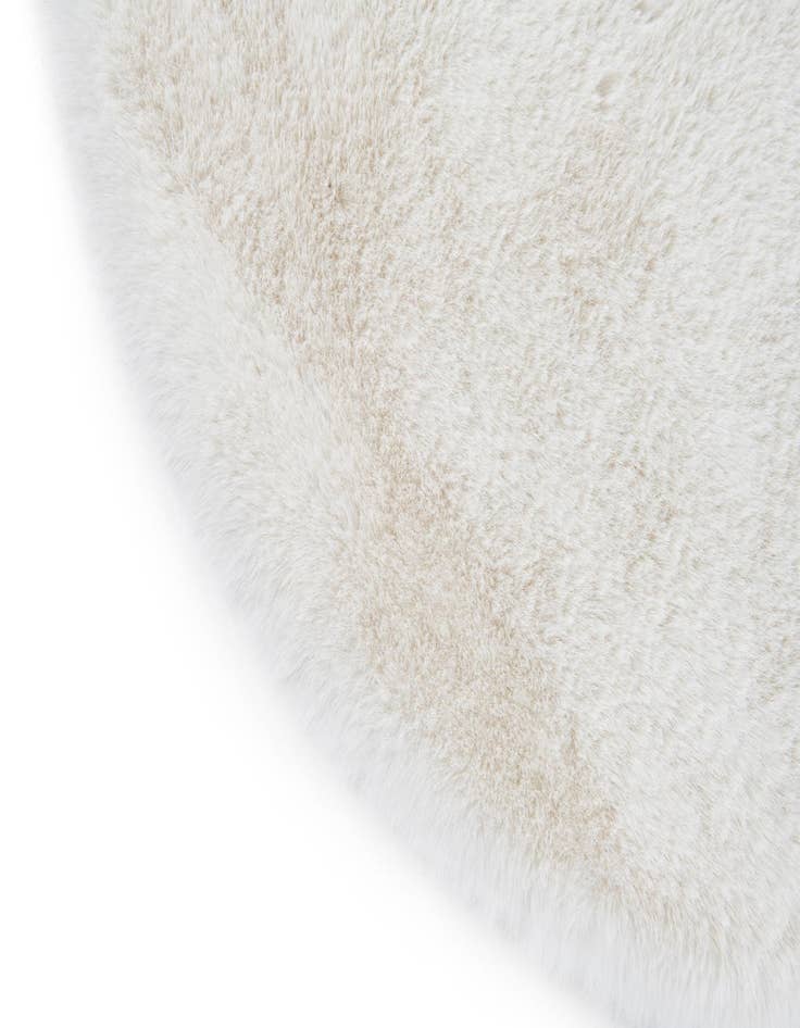 Detail image of  3' x 5' Natural Sheepskin Rug