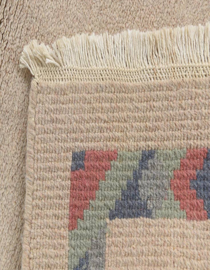 Detail image of  2' 7 x 4' 7  Hand Knotted Nepal Wool Rug