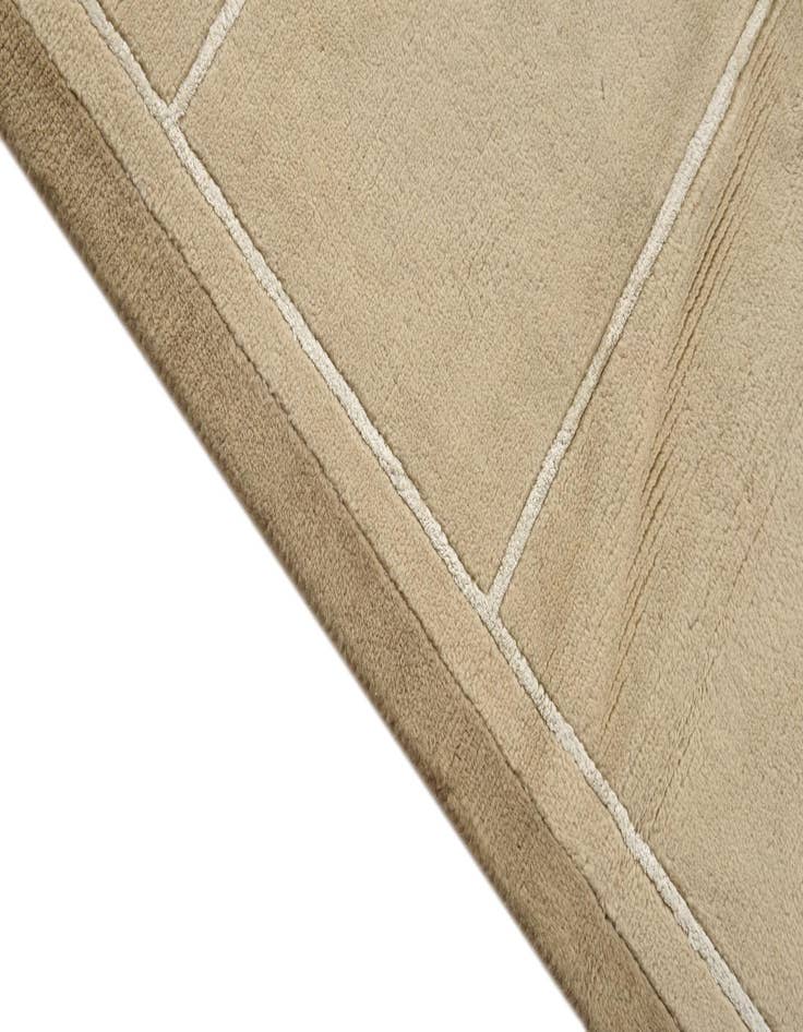 Detail image of  5' 6 x 7' 9  Hand Knotted Nepal Rug