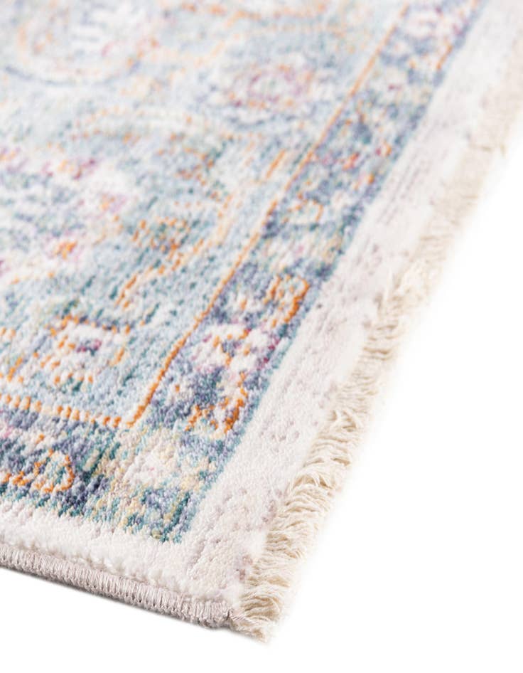 Detail image of  4' x 6' 2 Noble Rug