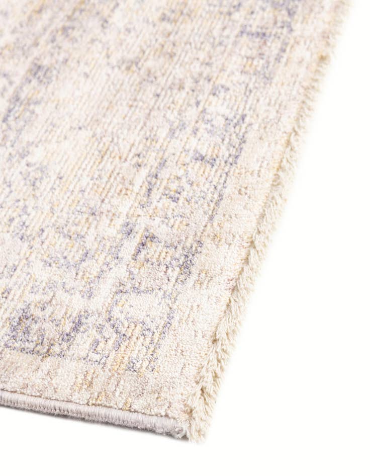 Detail image of  5' x 8' 2 Noble Rug