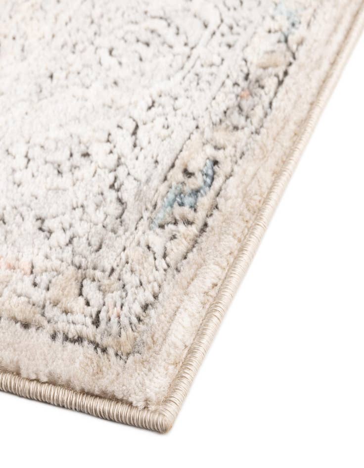 Detail image of  5' 3 x 7' 7 Oregon Rug