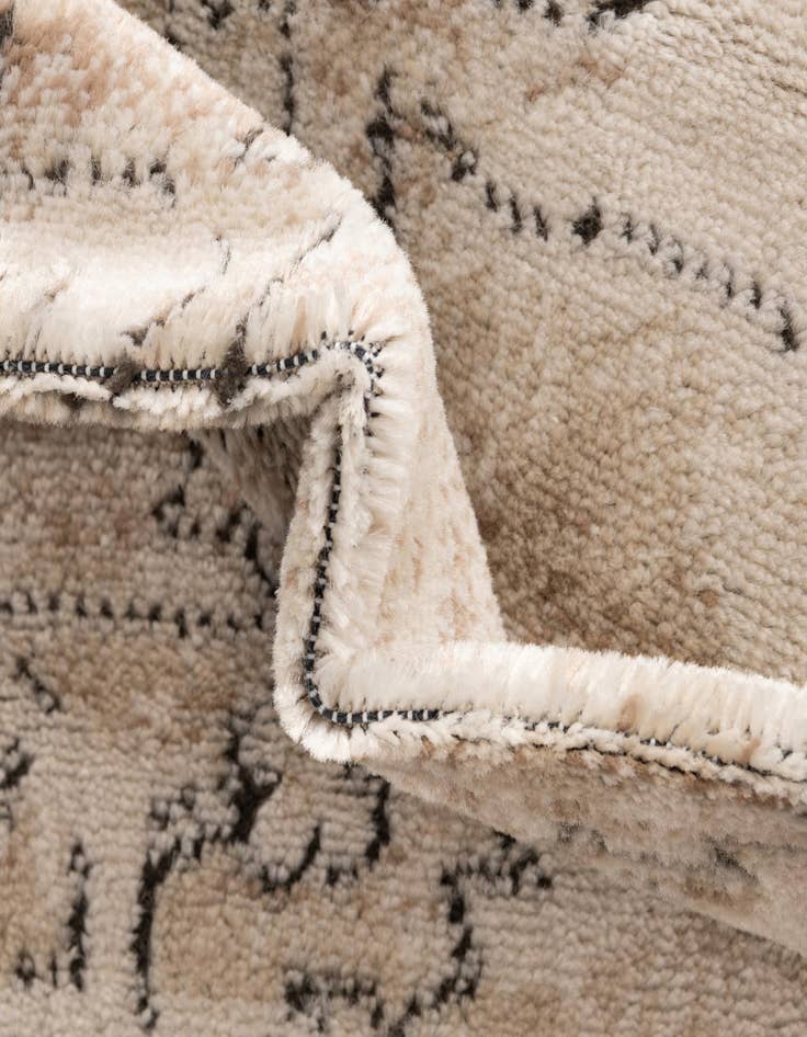 Detail image of  10' x 13' Oregon Rug