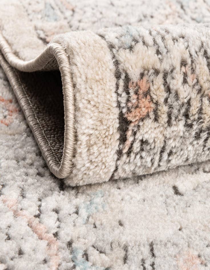 Detail image of  5' 3 x 7' 7 Oregon Rug